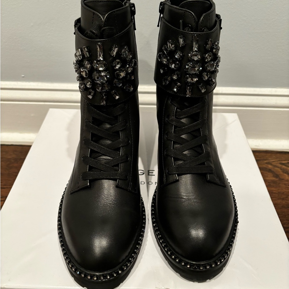 Brand New Kurt Geiger 7.5 boots
